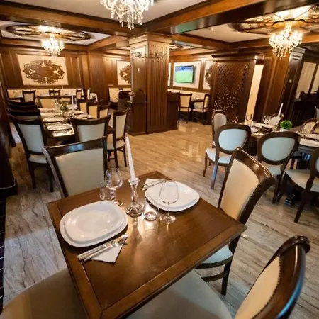 Marina Bay Boutique 3*