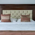 Marina Bay Mamaia Nord Hotel