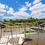 Hotel Marina Bay Mamaia Nord 3*