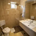 Marina Bay Mamaia Nord 3*