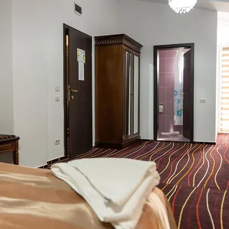 Hotel Marina Bay Mamaia Nord